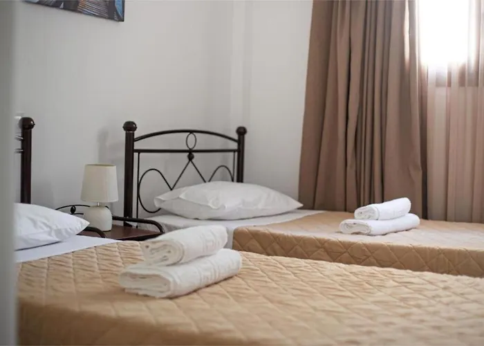 Virginia's House * Batsi